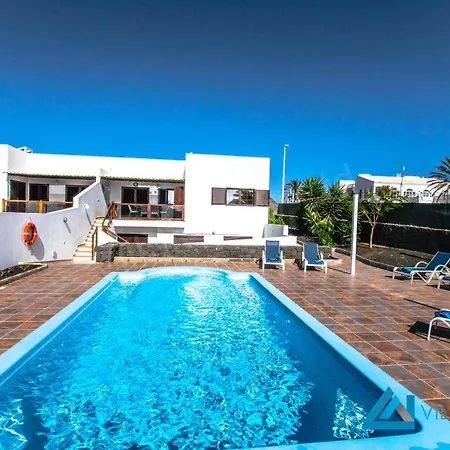 218 - Little Paradise By Now Ltd * Playa Blanca (Lanzarote)