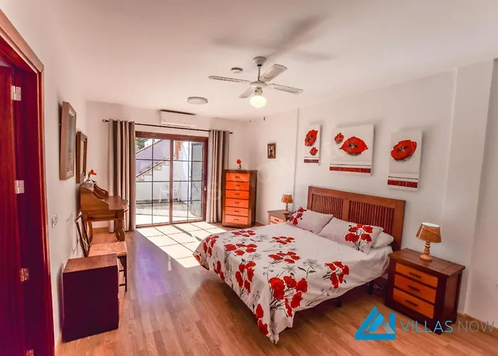 218 - Little Paradise By Now Ltd